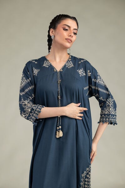 Embroidered | Raw Silk | V-Neck Longline Kurta | GBP 60.00