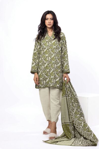 Embroidered | Light Khaddar | Tailored 3 Piece | GBP 40.00