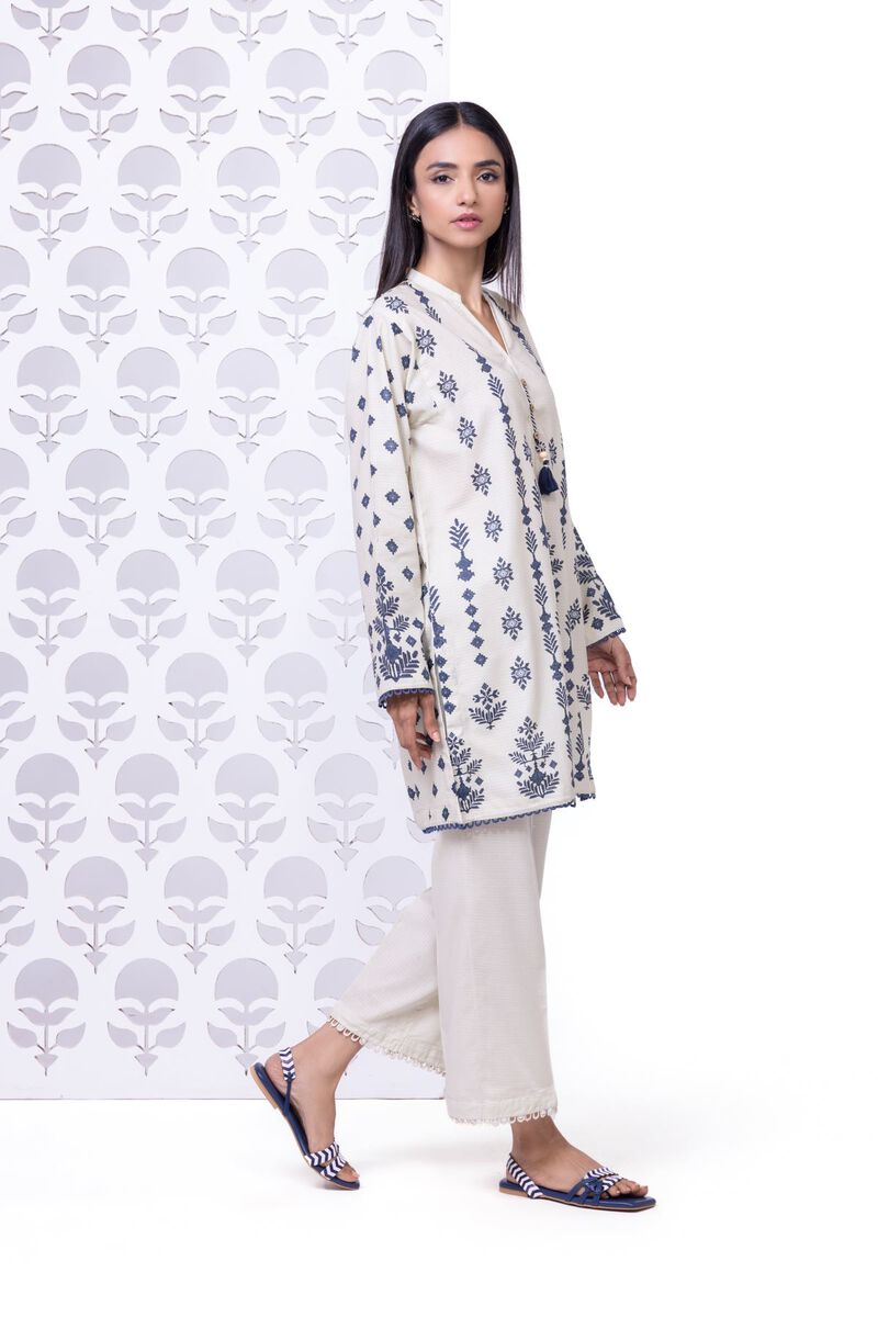 https://uk.khaadi.com/dw/image/v2/BJTG_PRD/on/demandware.static/-/Sites-khaadi-master-catalog/default/dwb4fbc6e7/images/hi-res/eeb245146a_off-white_1.jpg?sw=800&sh=1200