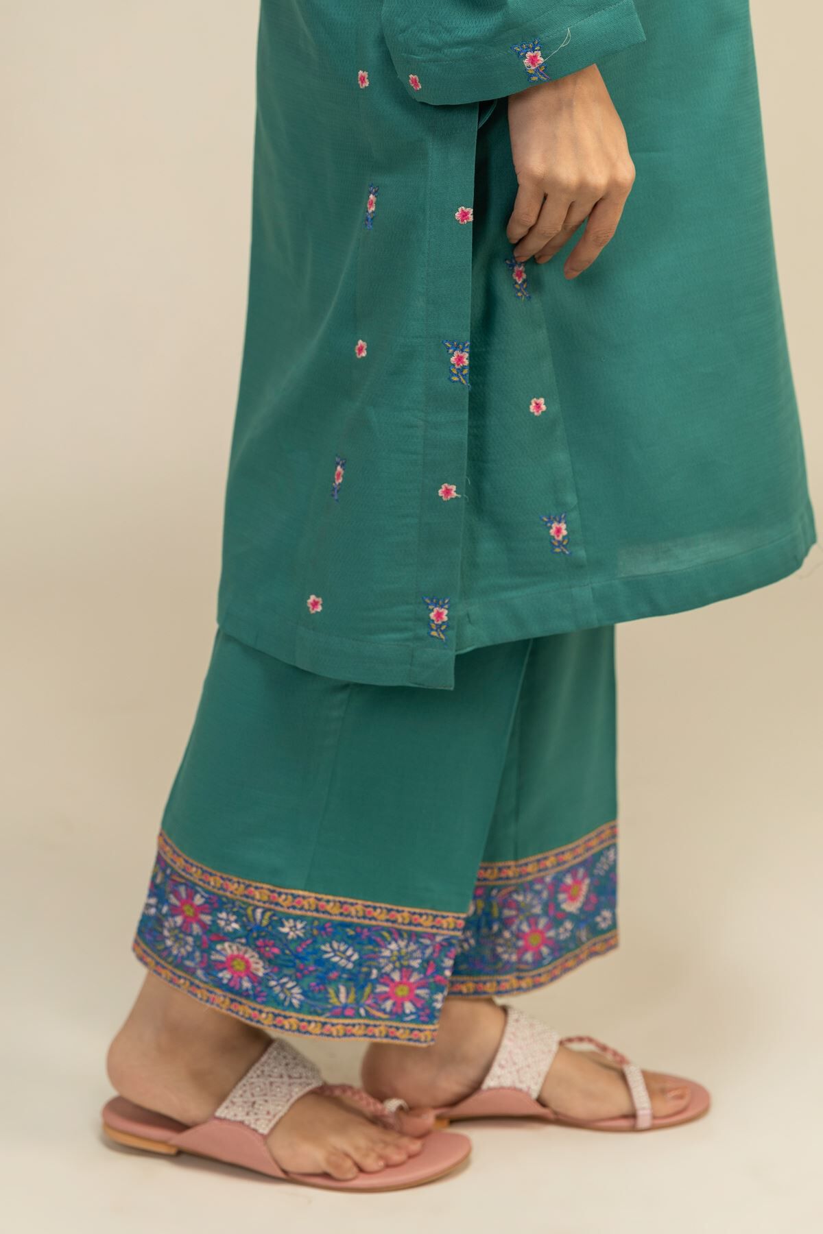 Khaadi on sale embroidered trousers