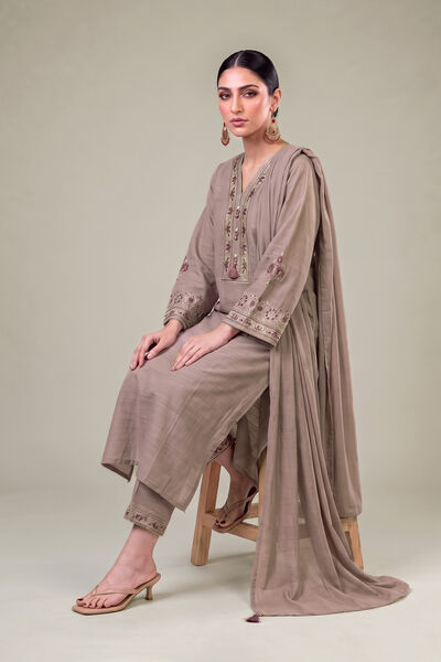 Embroidered | Light Khaddar | Longline Embroidered Kurta | GBP 45.00