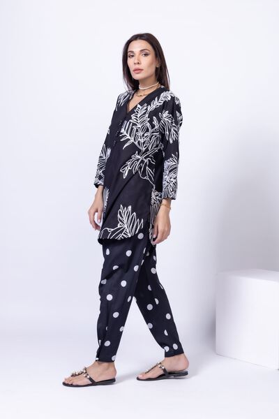 Printed | Dobby | Pants | GBP 6.00