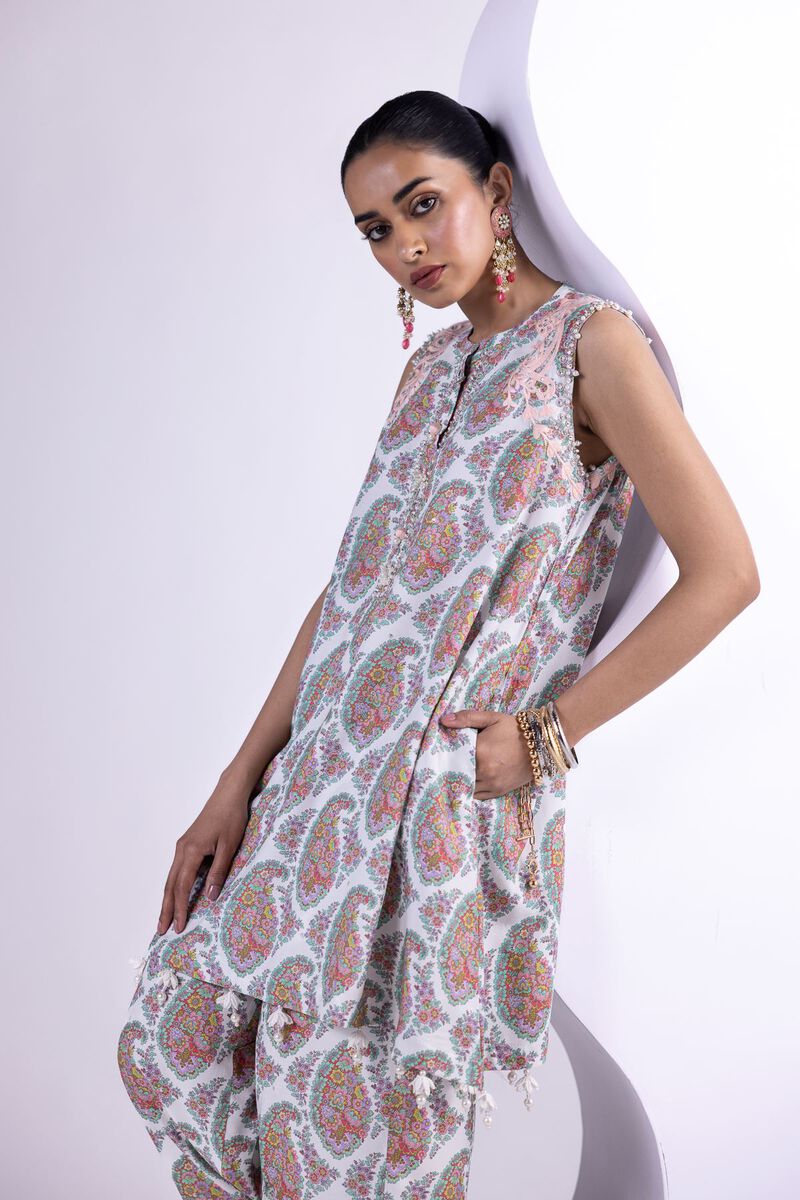 Embroidered | Viscose Oak Silk | Kurta | GBP 30.00