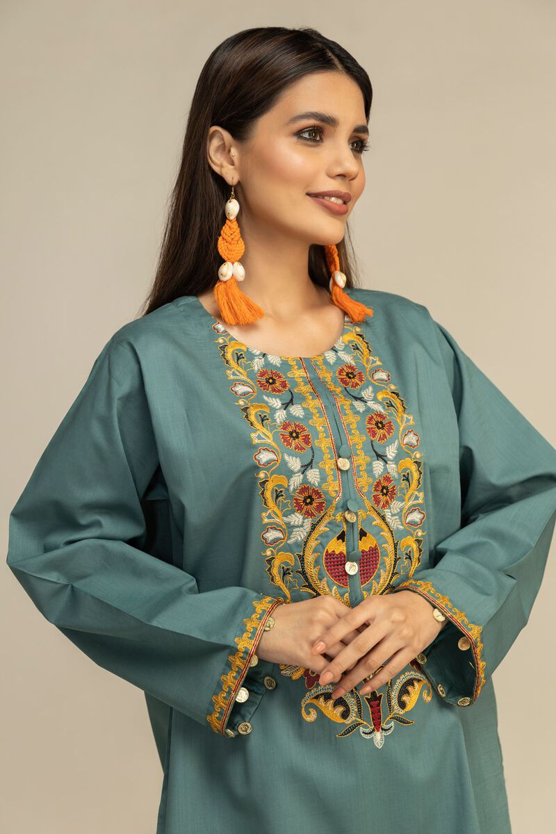 Buy Kurta | Embroidered | 9.00 GBP | 1001799915 | Khaadi United 