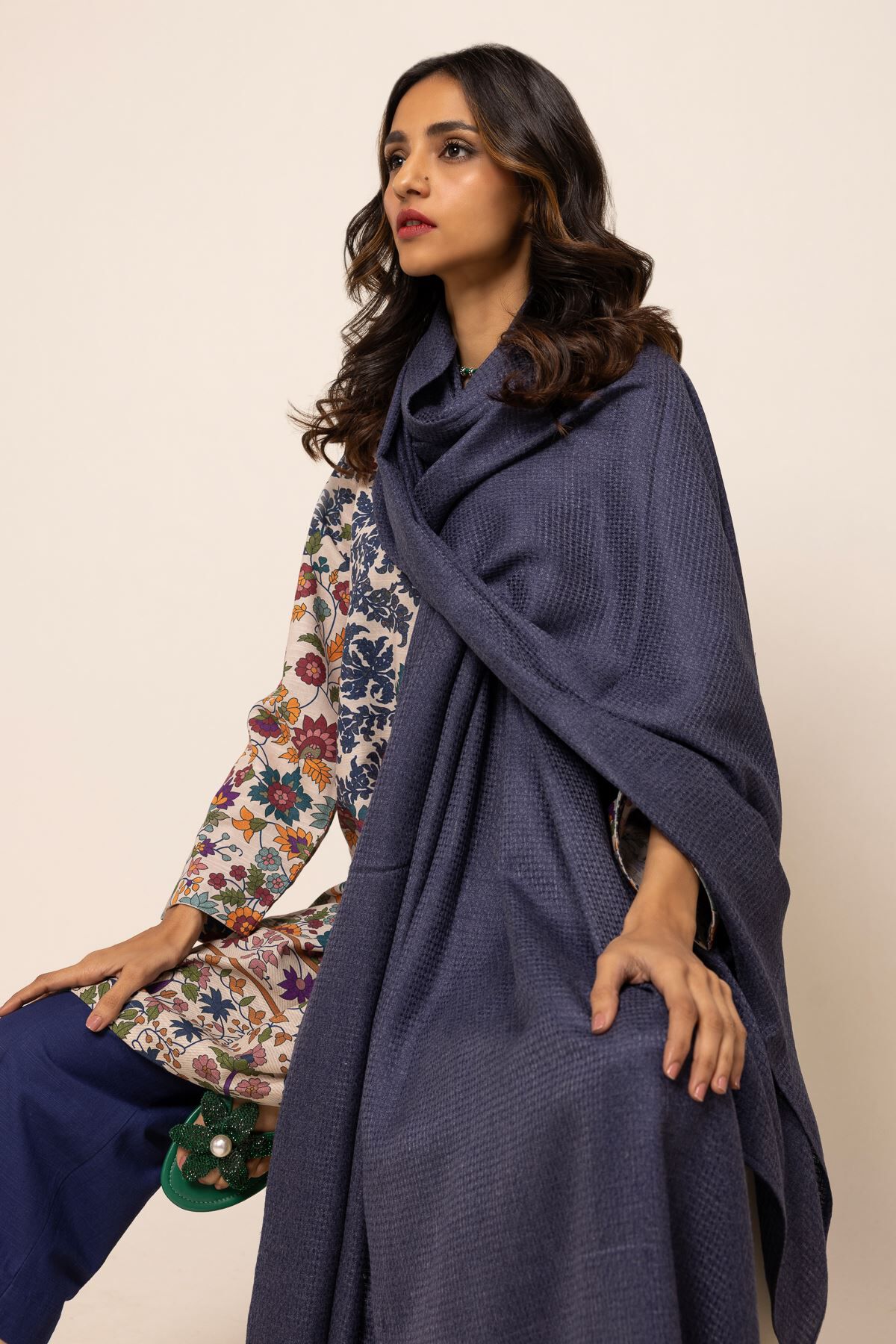 Khaadi shawls best sale