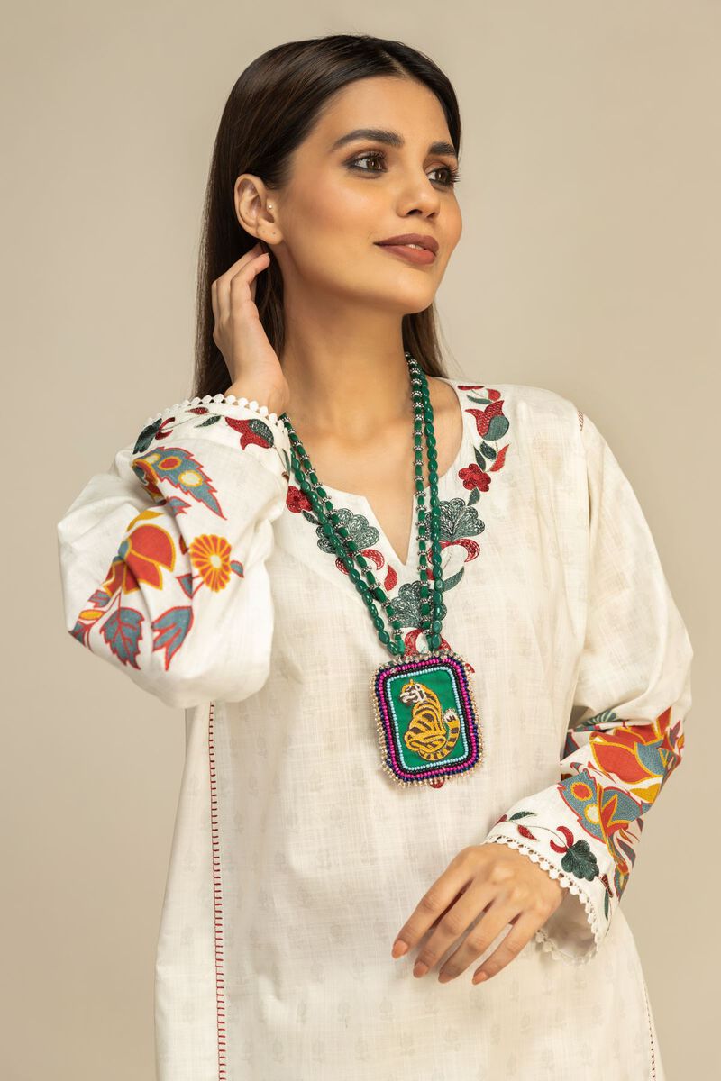 Buy Kurta | Embroidered | 9.00 GBP | 1001799913 | Khaadi United 