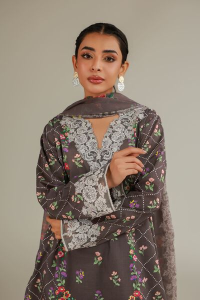 Embroidered | Cambric | Fabrics 3 Piece | GBP 40.00