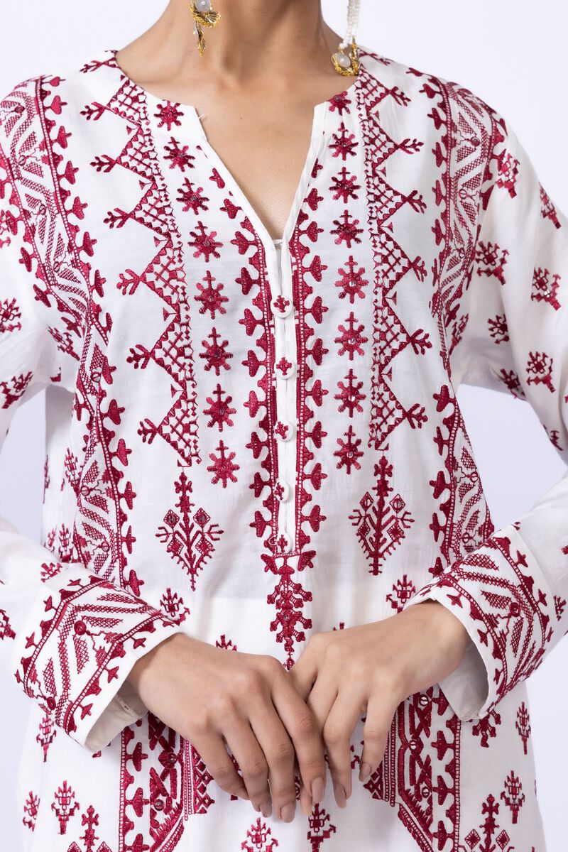 Embroidered | Raw Silk | Kurta | GBP 20.00