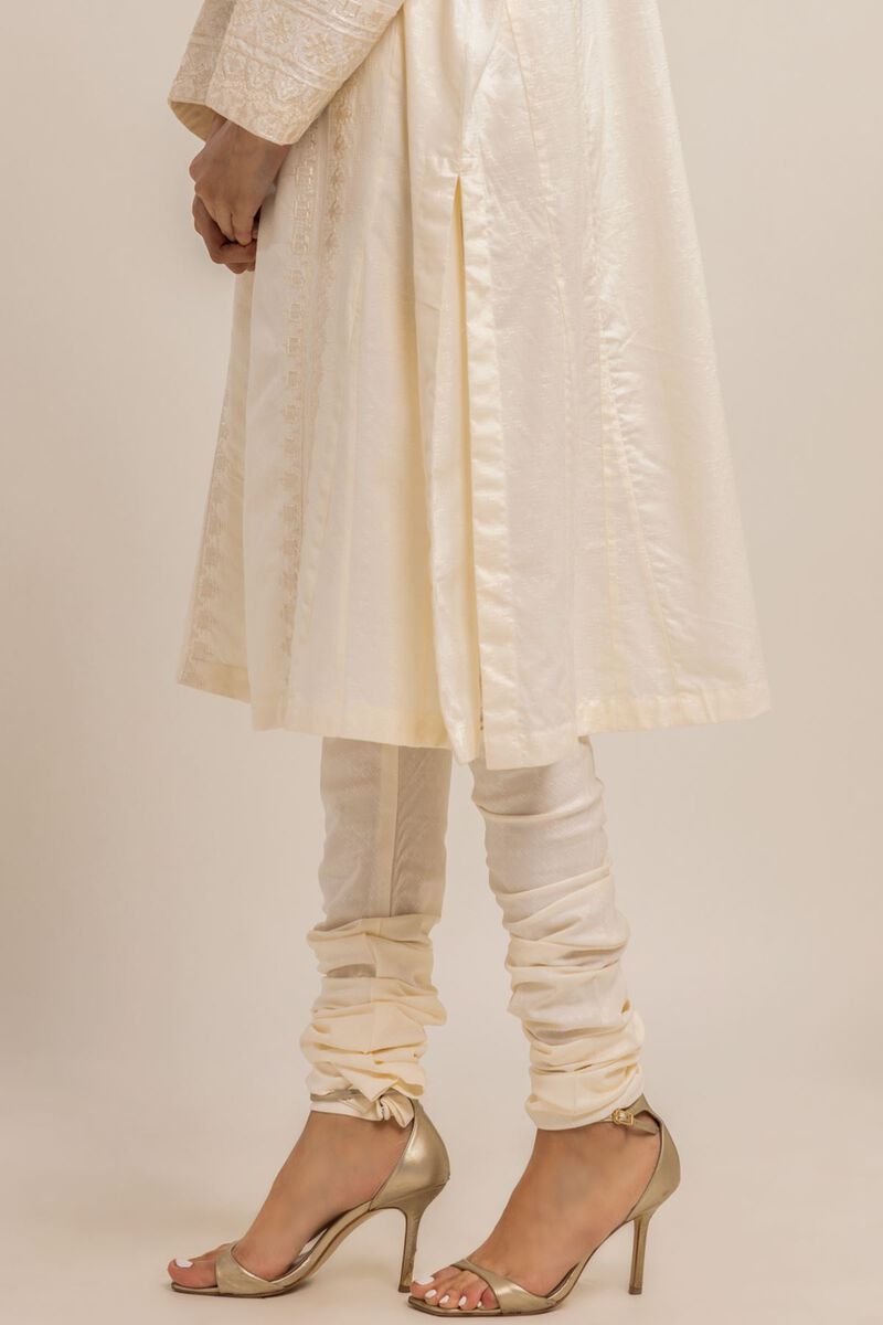  | Pants | Embroidered | null