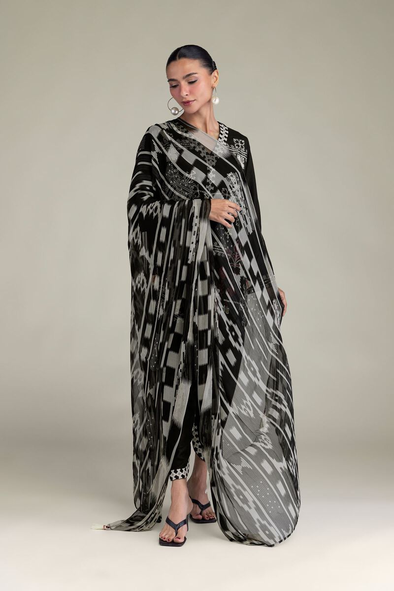 Embroidered | Chiffon | Black Chiffon Dupatta | GBP 20.00
