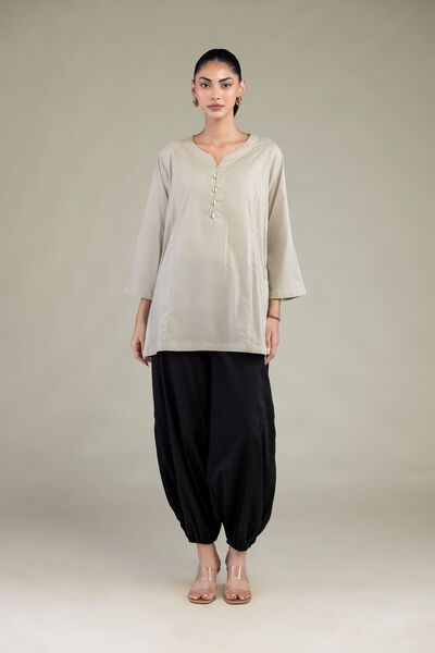 Dyed | Cotton Viscose | Black Solid Pants | GBP 25.00