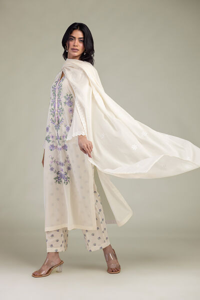 Embroidered | Lawn | Solid Cambric Dupatta | GBP 30.00