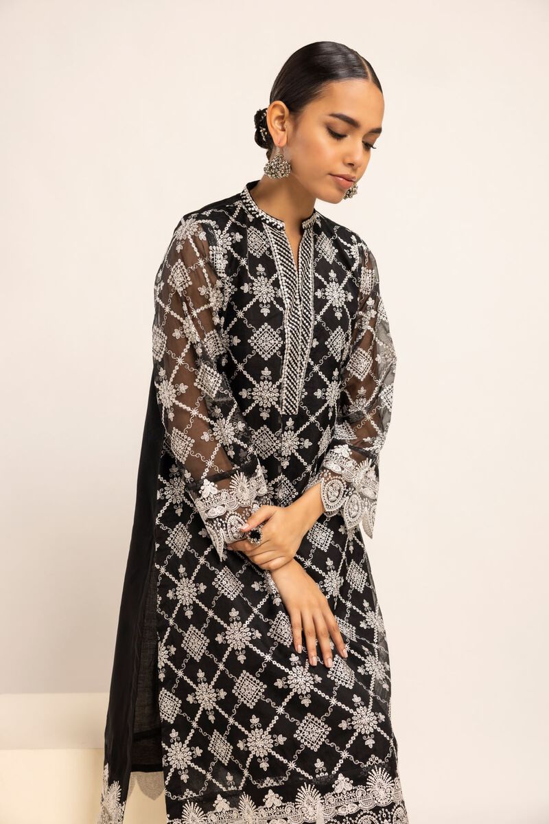  | Kurta | Embroidered | null