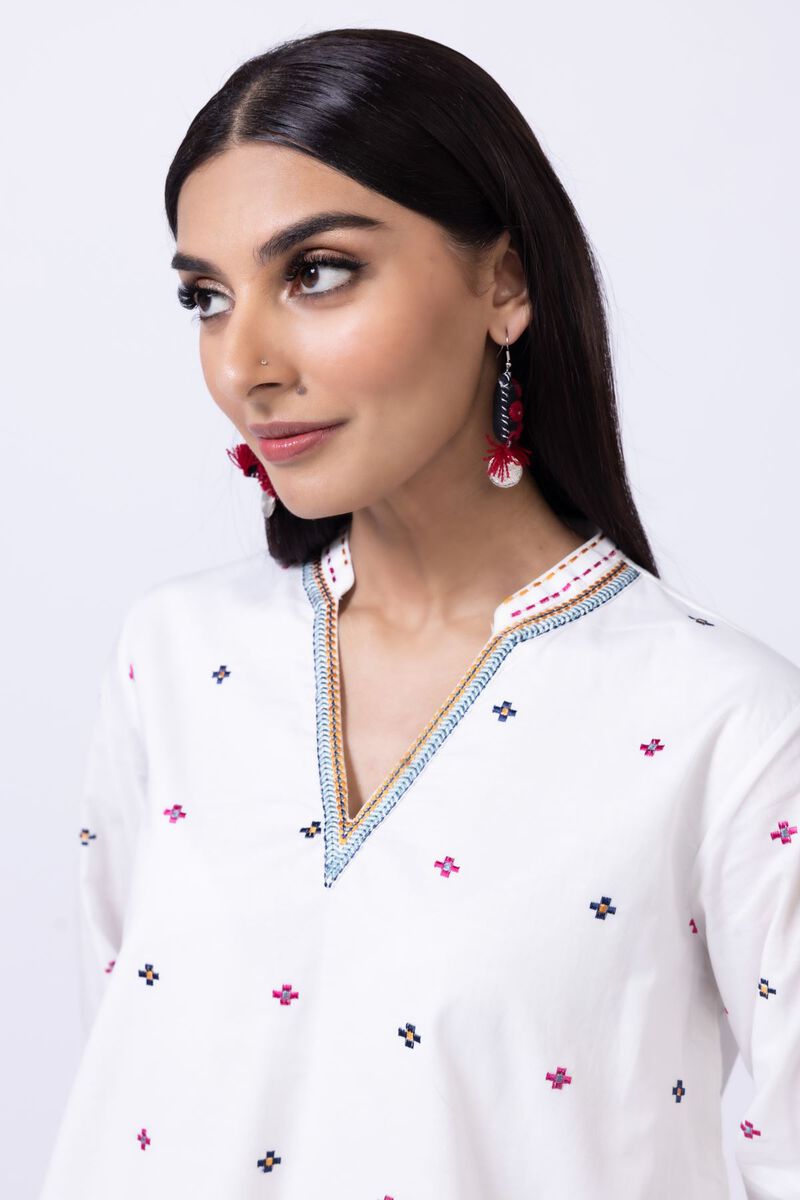 Embroidered | Cambric | Kurta | GBP 30.00