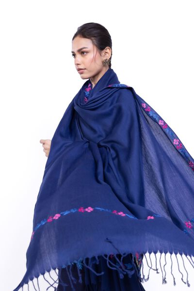 Dyed | Acrylic | Shawl | GBP 22.00