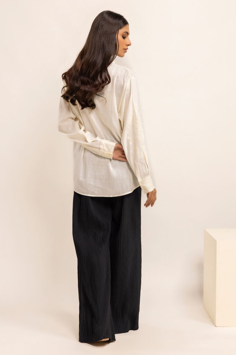  | Blouse | Embroidered | null