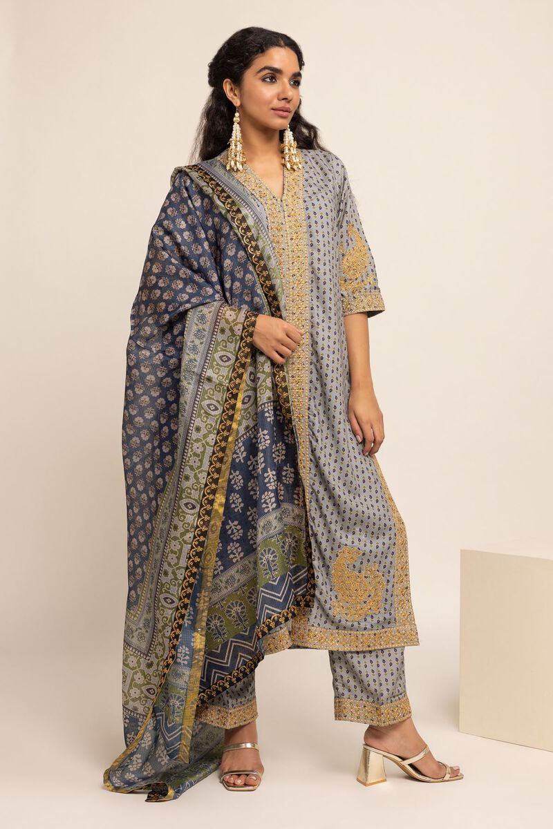  | Dupatta | Embroidered | null