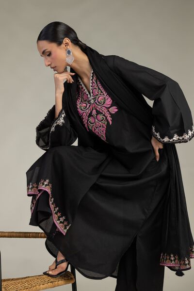 Embroidered | Cambric | Black Longline Kurta | GBP 25.00