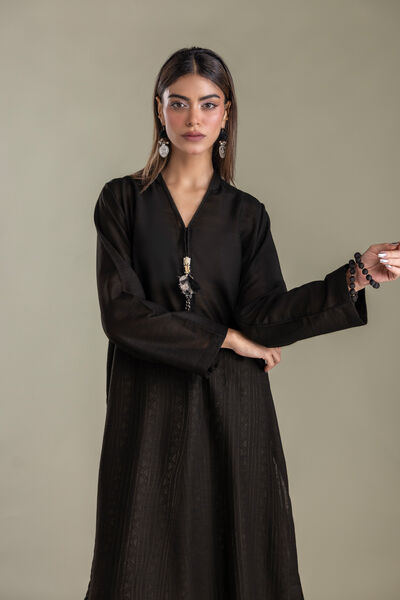 Printed | Light Khaddar | Black Khaddar Kurta | GBP 30.00