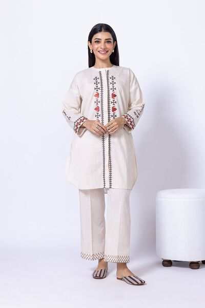  | Kurta | Embroidered | GBP 25.00