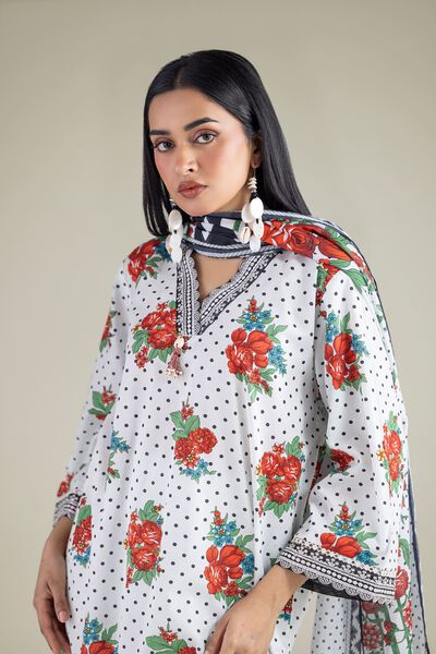 Embroidered | Lawn | Fabrics 3 Piece | GBP 30.00
