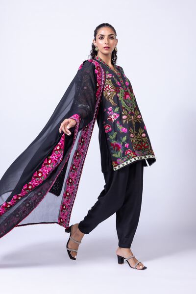  | Dupatta | Embroidered | GBP 25.00