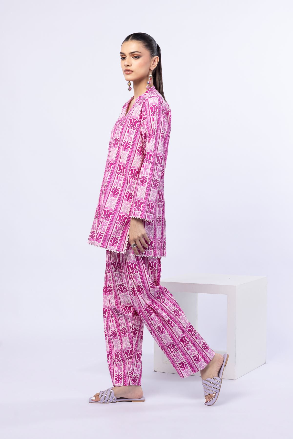 Buy Pants | 4.50 GBP | 25-08-8E1-02BB-VG_MULTI | Khaadi United Kingdom