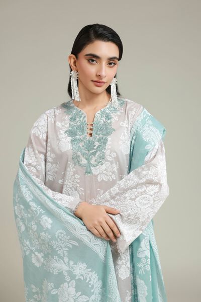 Embroidered | Lawn | Fabrics 3 Piece | GBP 40.00