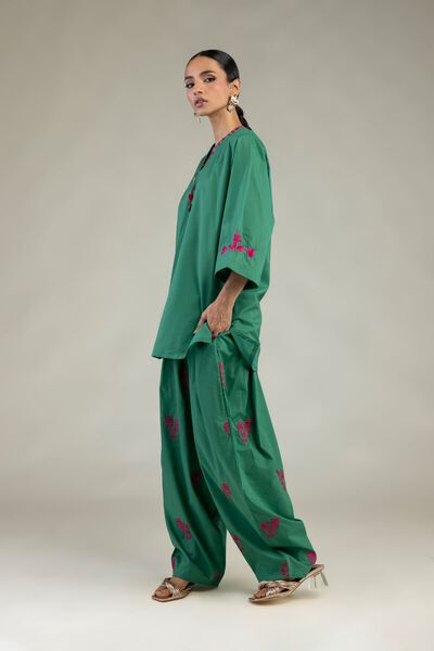 Embroidered | Cambric | Green Cambric Shalwar | GBP 30.00