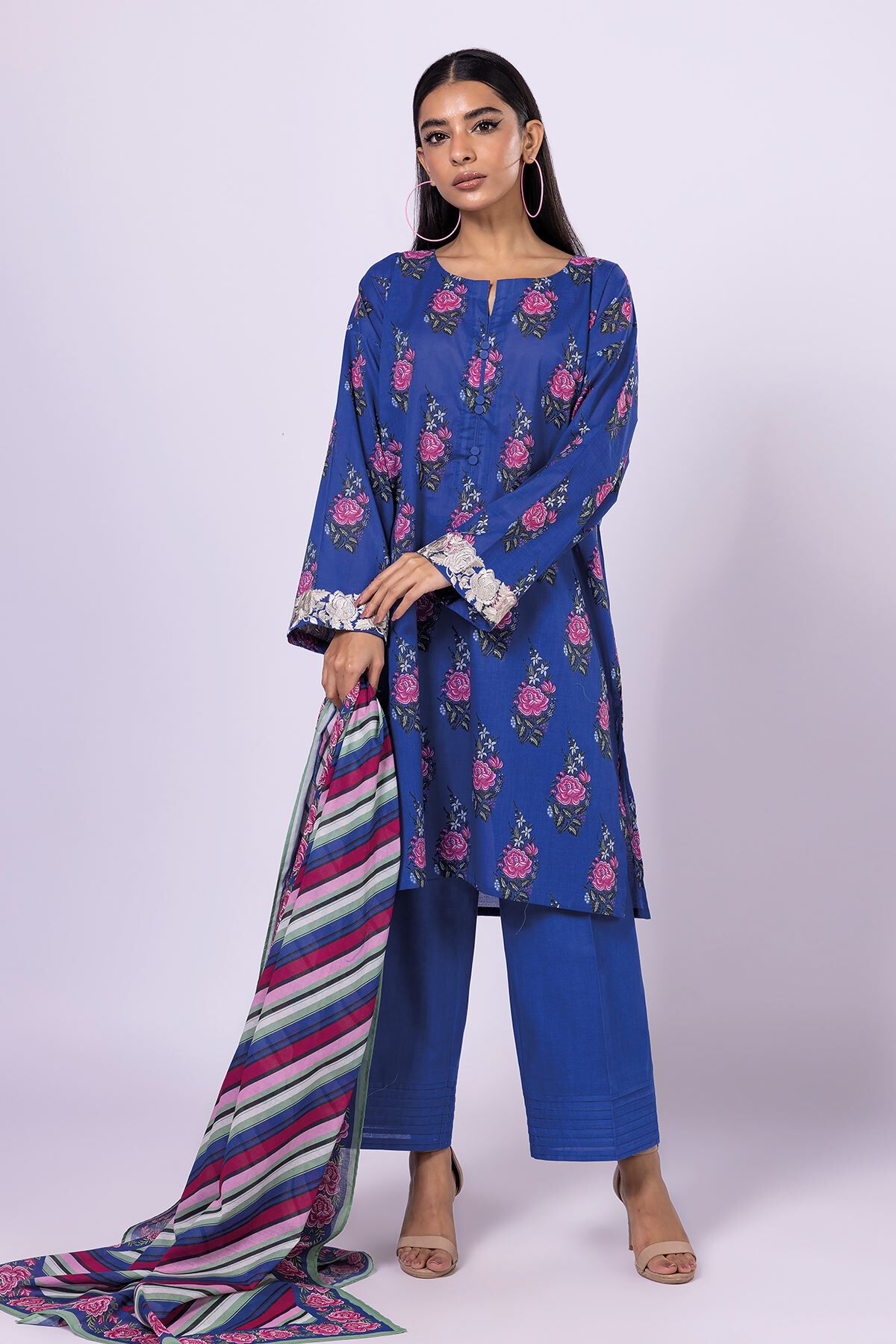 Khaadi suit price online