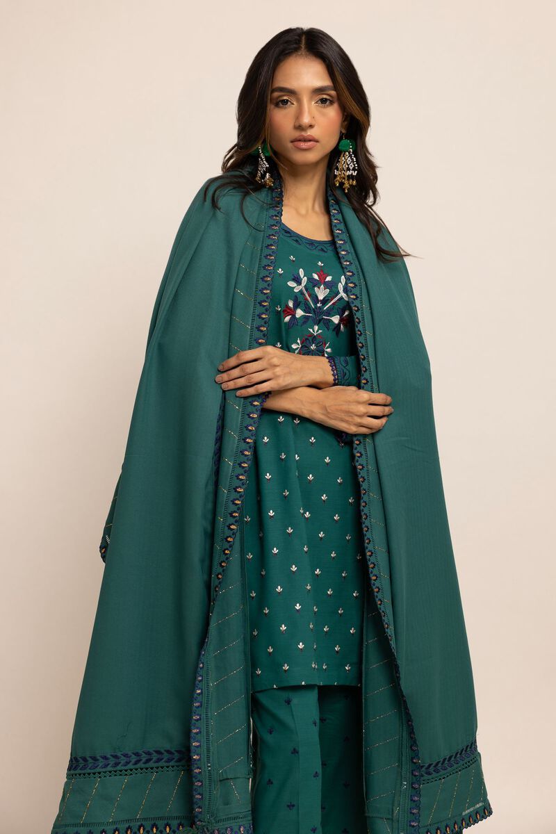  | Shawl | Embroidered | null