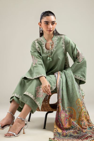 Embroidered | Mesuri | Floral Embroidered Kurta | GBP 35.00