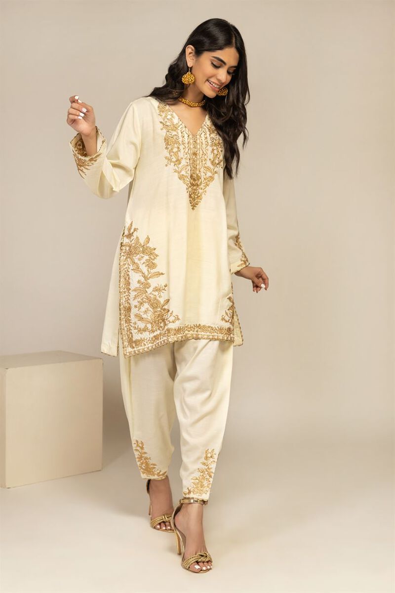  | Kurta | Embroidered | null