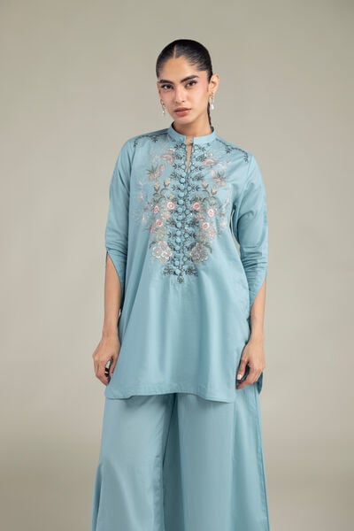 Embroidered | Cambric | Blue Floral Kurta | GBP 35.00