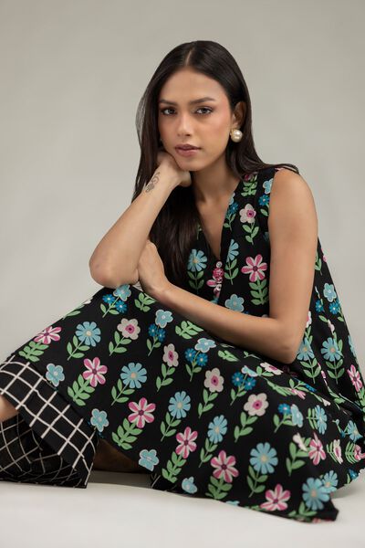 Printed | Cambric | Black Cambric Kurta | GBP 30.00