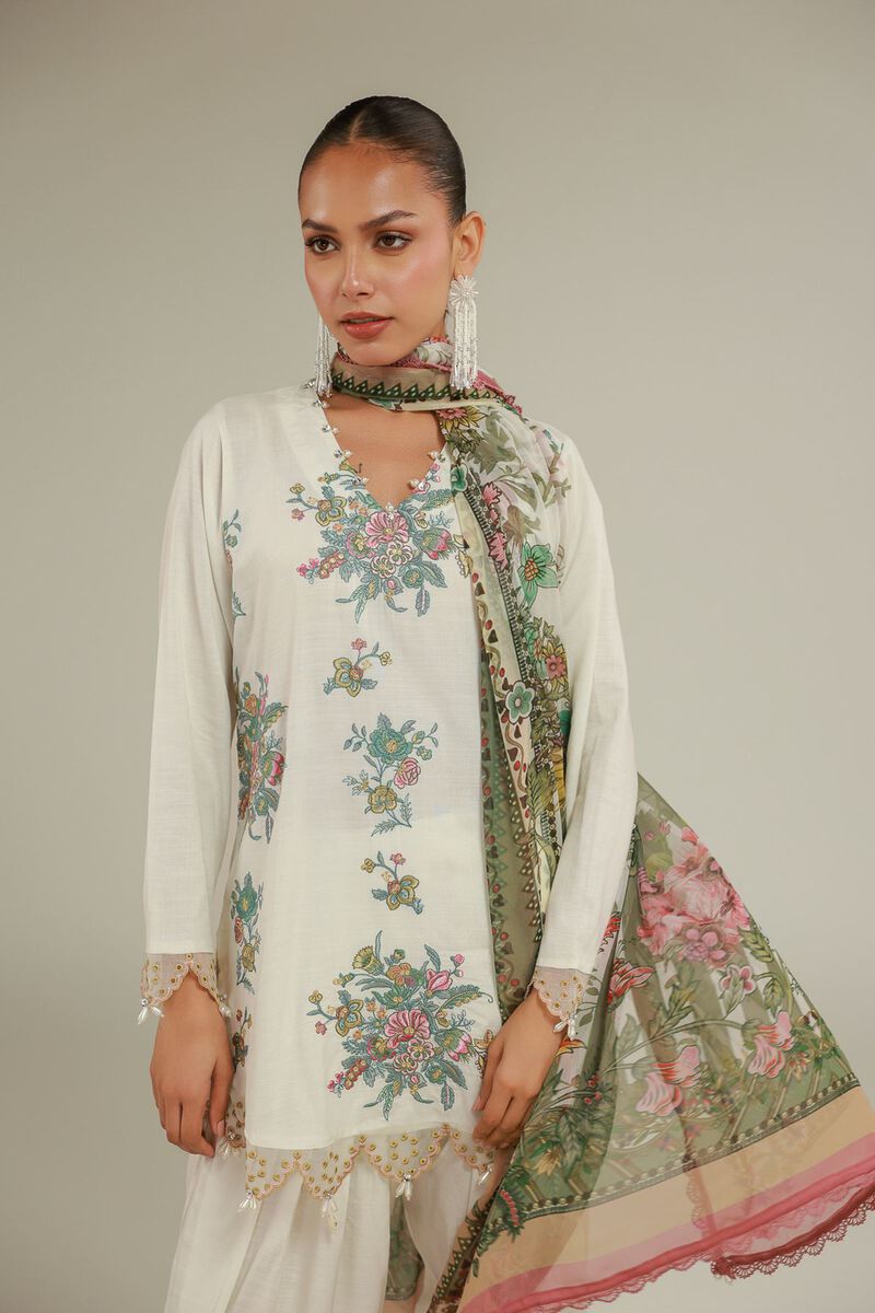 Embroidered | Chiffon | Summer Floral Dupatta | GBP 25.00