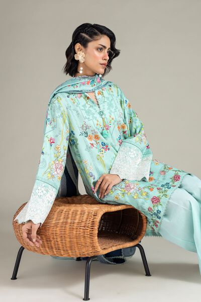 Embroidered | Jacquard | Tailored 3 Piece | GBP 55.00