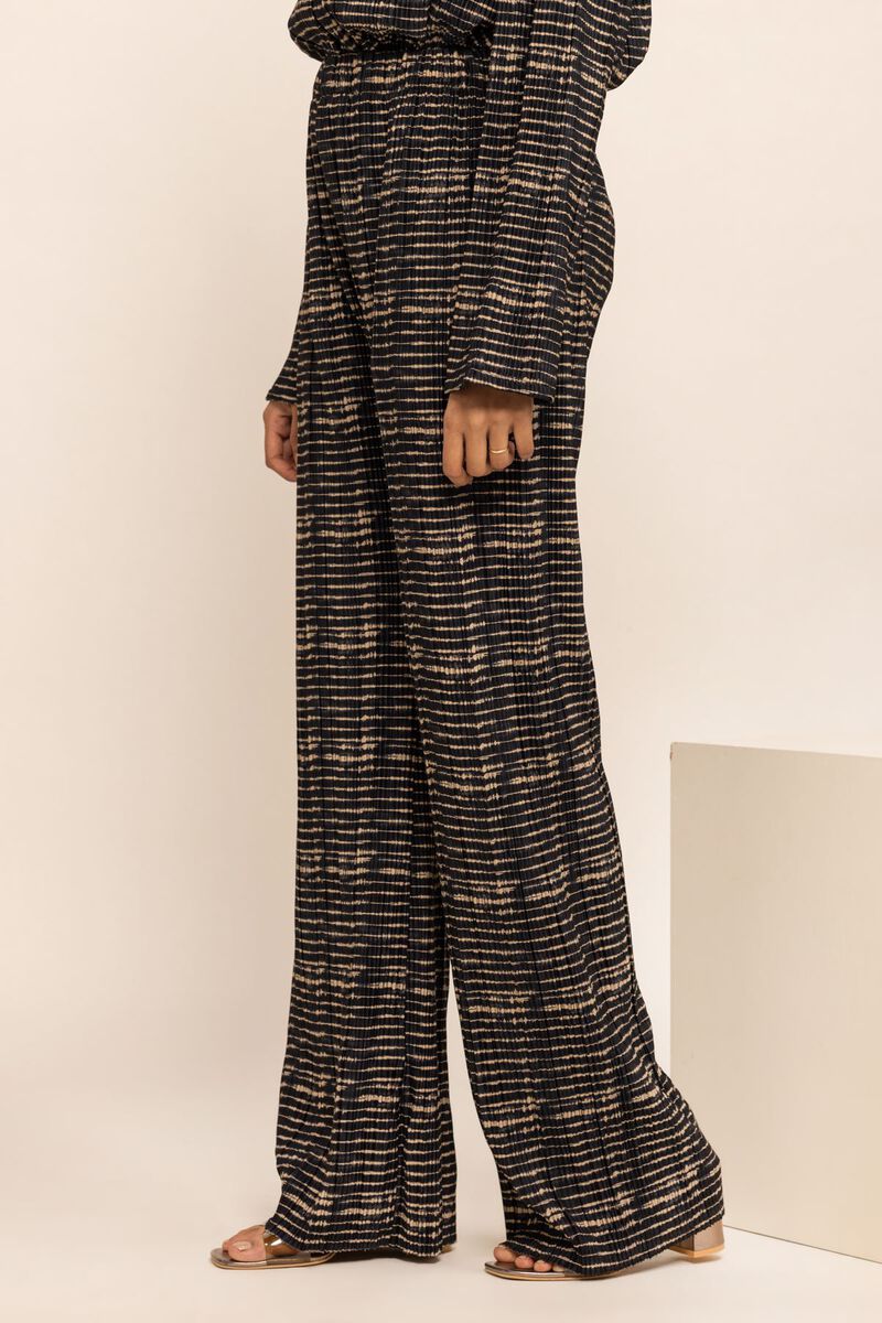  | Trousers | null