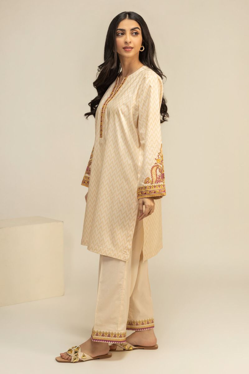 Buy Kurta | Embroidered | 7.50 GBP | 1001799852 | Khaadi United 