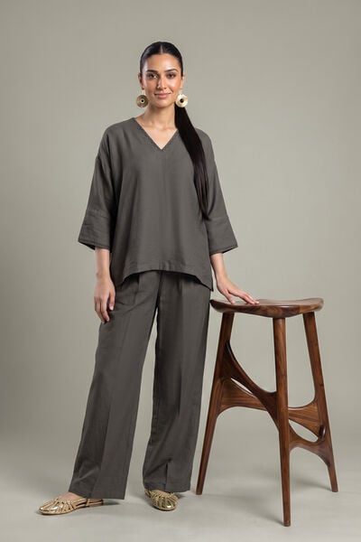 Dyed | Crepe | Gray Solid Trousers | GBP 25.00