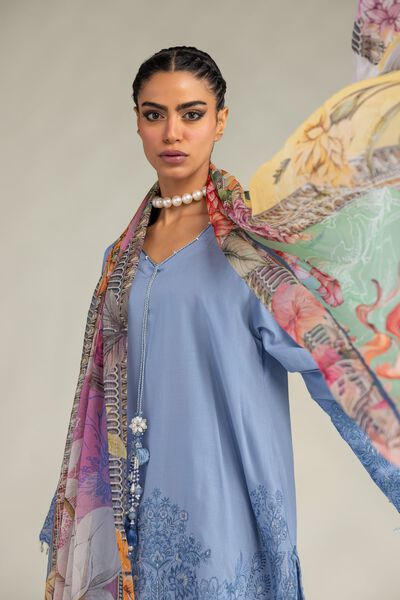 Embroidered | Mesuri | Mesuri Floral Dupatta | GBP 20.00