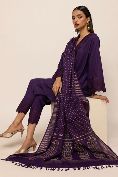 Shawl | Embroidered