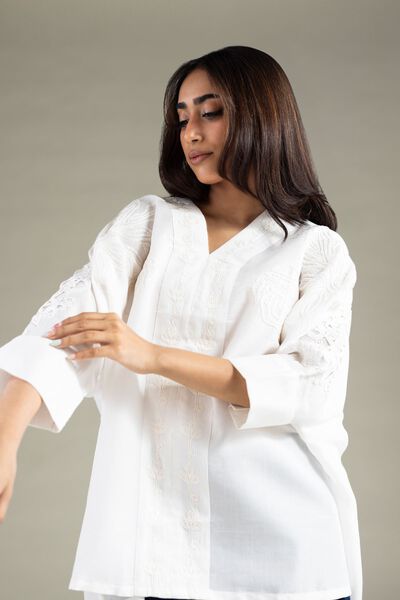 Embroidered | Mesuri | Blouse | GBP 9.00