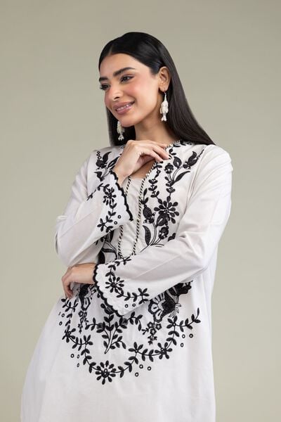 Embroidered | Cambric | Floral V-Neck Kurta | GBP 25.00