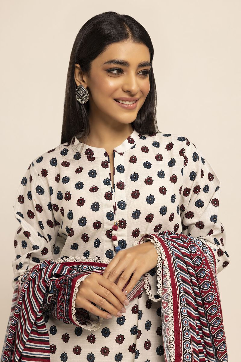 Printed | Khaddar | Fabrics 3 Piece | null
