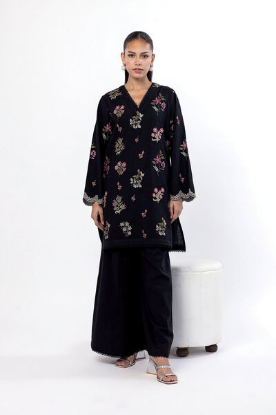 Embroidered | Crosshatch | Tailored 2 Piece | Top and Bottom | GBP 40.00