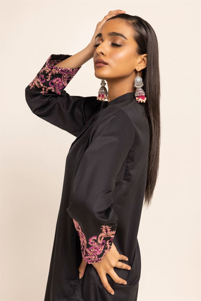  | Kurta | Embroidered | null