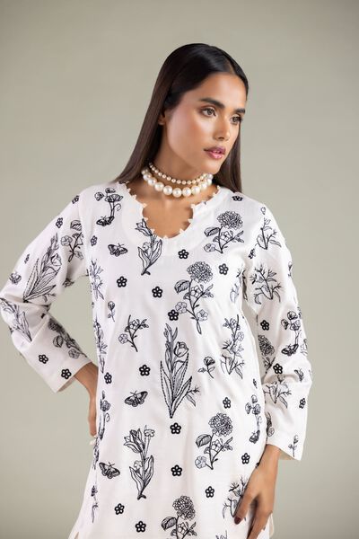 Embroidered | Raw Silk | Kurta | GBP 45.00