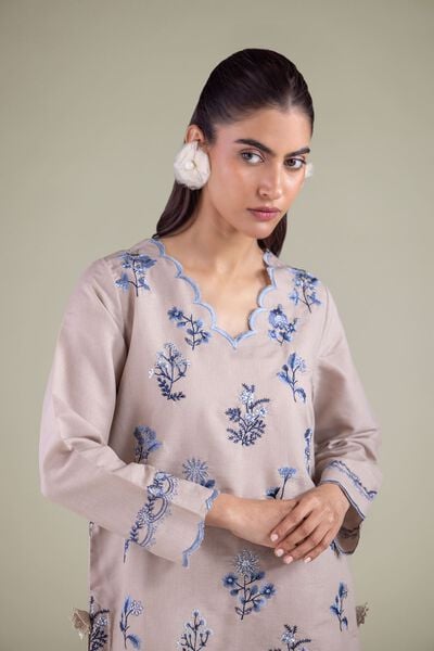 Embroidered | Mesuri | Floral Scalloped Kurta | GBP 20.00