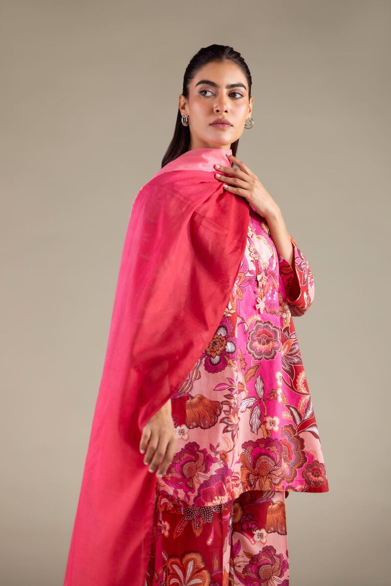 https://uk.khaadi.com/dw/image/v2/BJTG_PRD/on/demandware.static/-/Sites-khaadi-master-catalog/default/dweb0c529c/images/hi-res/1-26-129-a-d_multi_1.jpg?sw=800&sh=1200